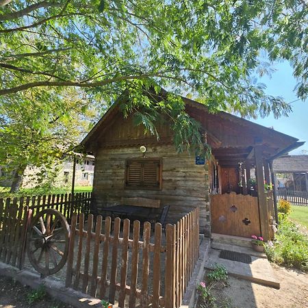 Apartments Kuvarna Čigoč Eksteriør billede