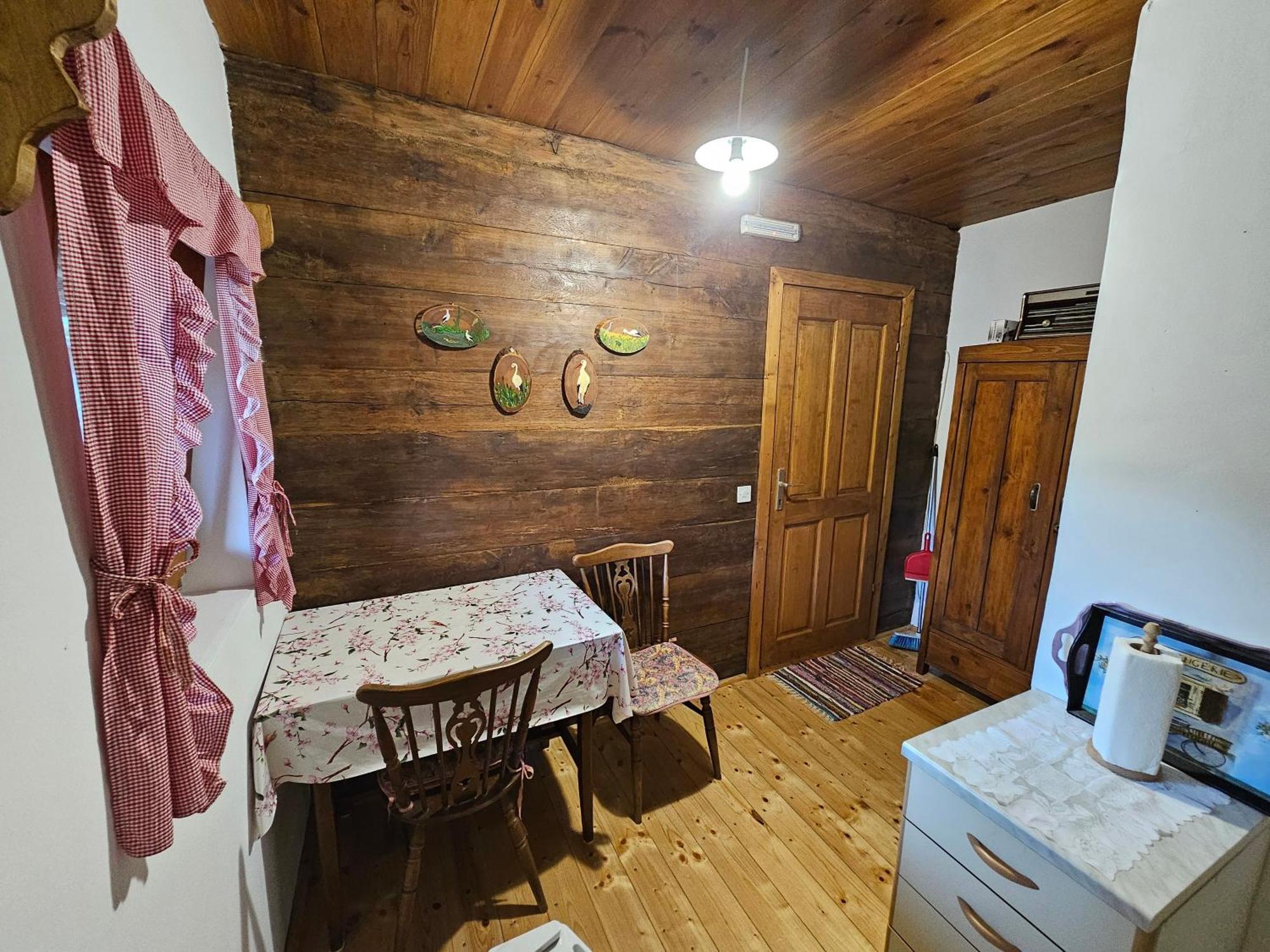 Apartments Kuvarna Čigoč Eksteriør billede