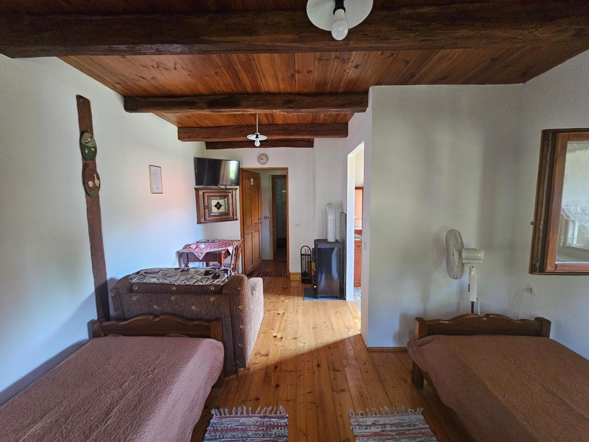 Apartments Kuvarna Čigoč Eksteriør billede