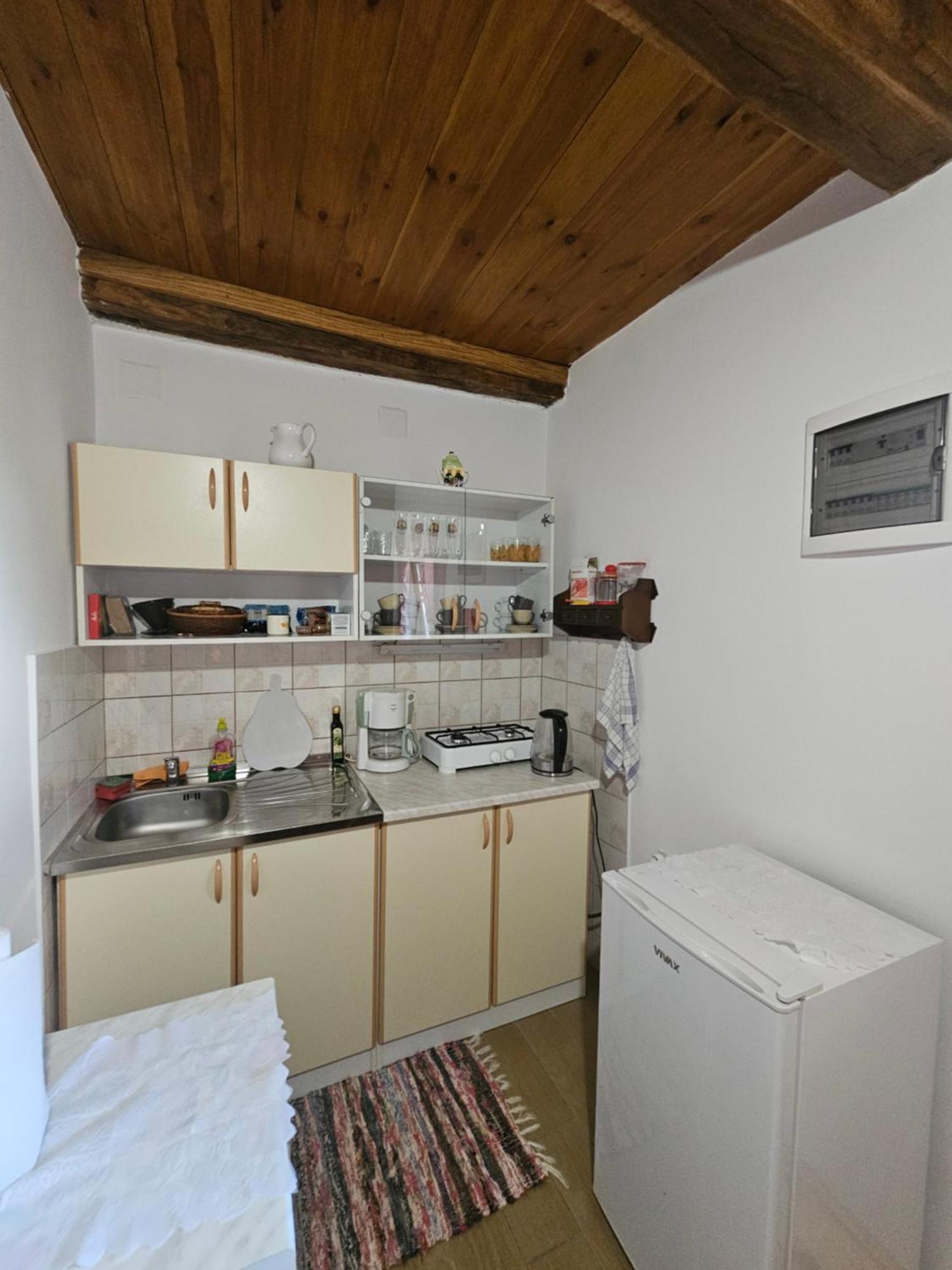 Apartments Kuvarna Čigoč Eksteriør billede