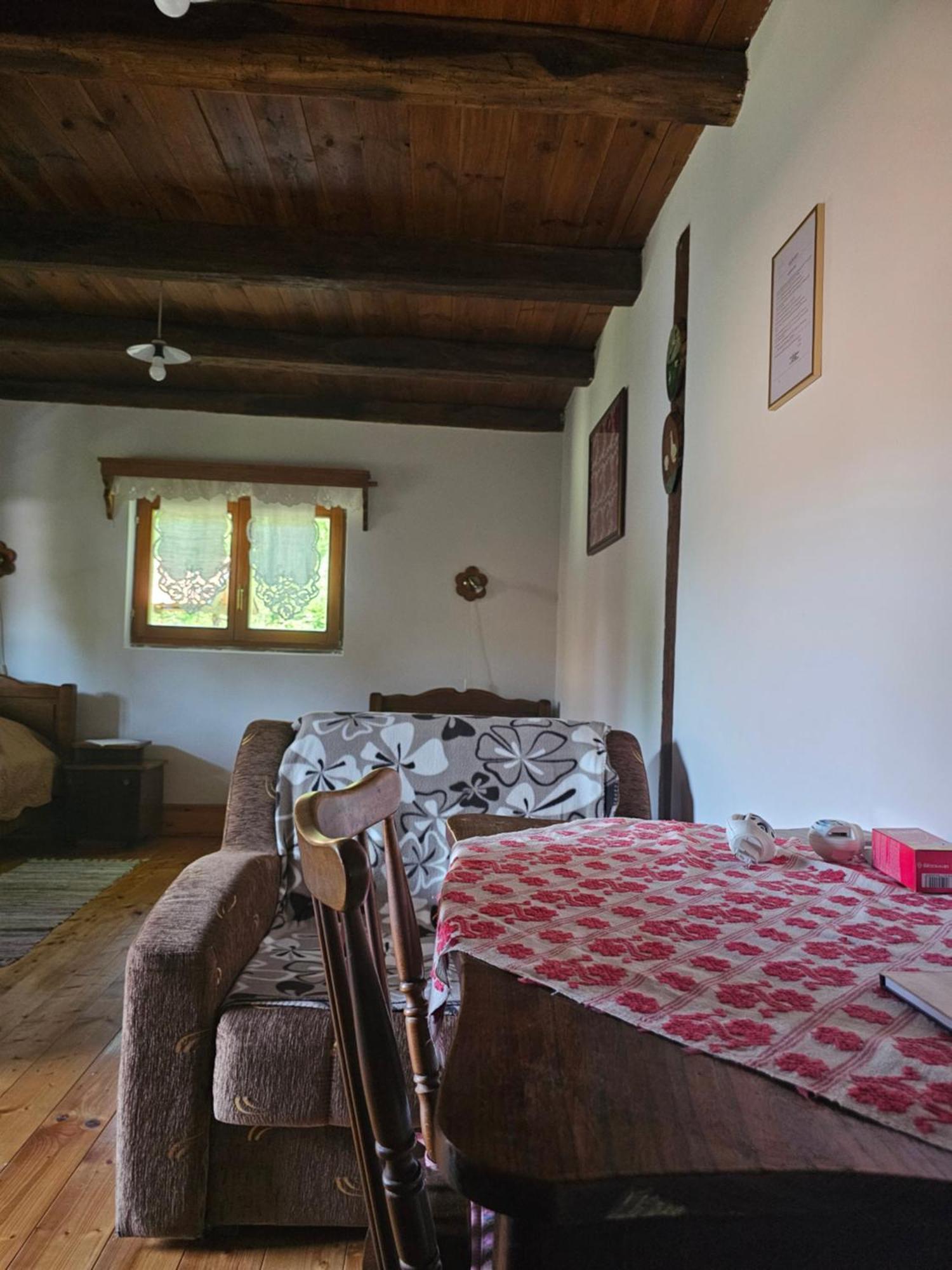 Apartments Kuvarna Čigoč Eksteriør billede